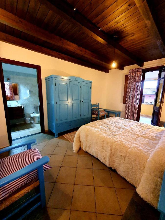 Palmas Anna'S Rooms Is Procilis Palmas Arborea Buitenkant foto