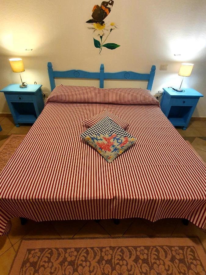 Palmas Anna'S Rooms Is Procilis Palmas Arborea Buitenkant foto