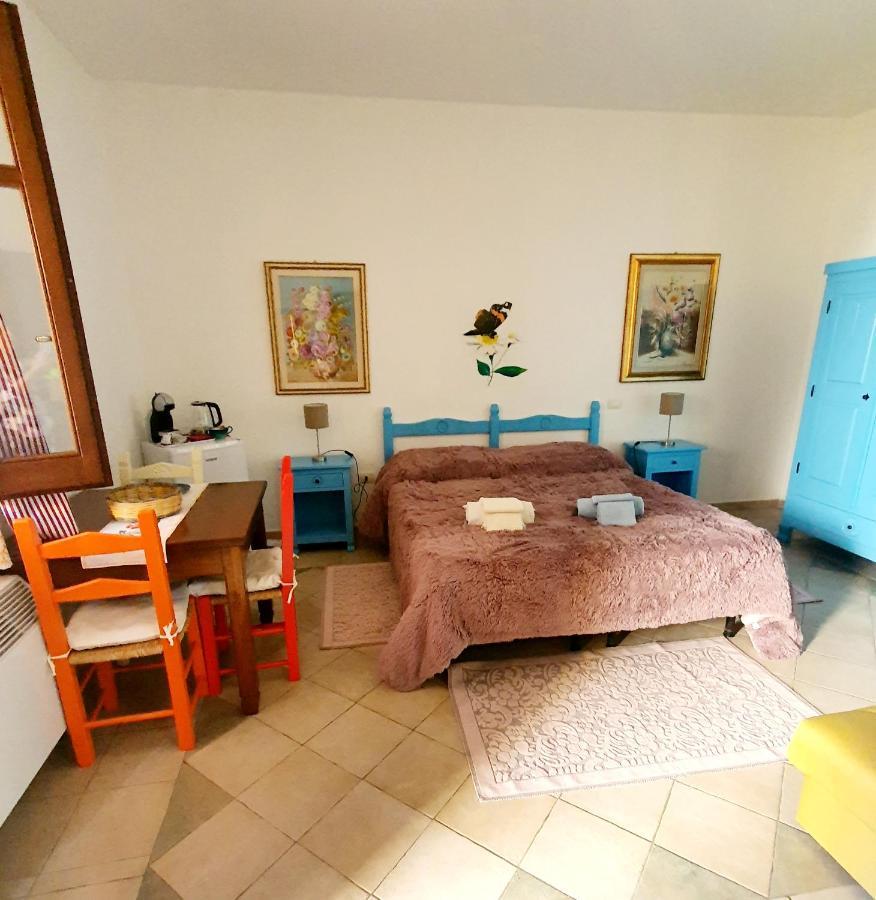 Palmas Anna'S Rooms Is Procilis Palmas Arborea Buitenkant foto